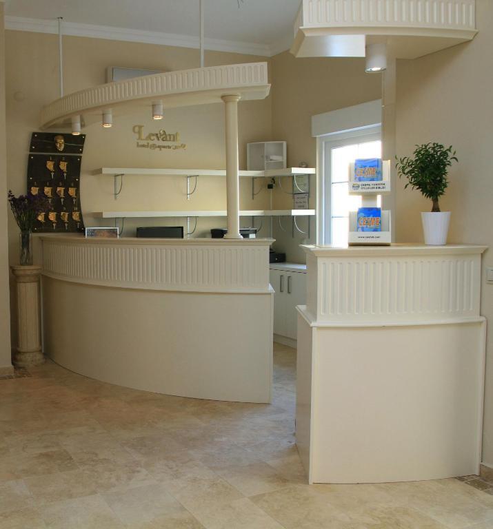 Çeşme Levant Hotel & Apart מראה פנימי תמונה